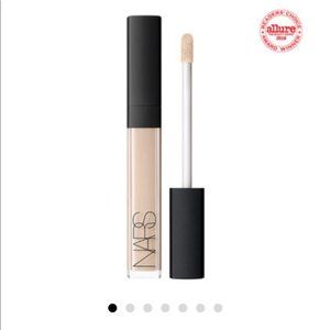 NARS Radiant Creamy Concealer in Chantilly